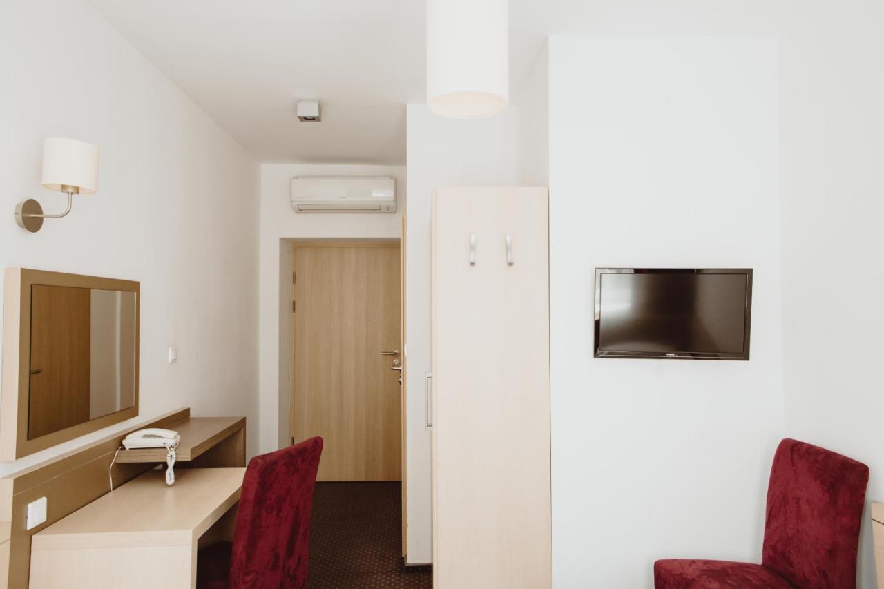 Arche Hotel Siedlce Εξωτερικό φωτογραφία