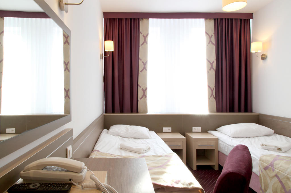 Arche Hotel Siedlce Δωμάτιο φωτογραφία