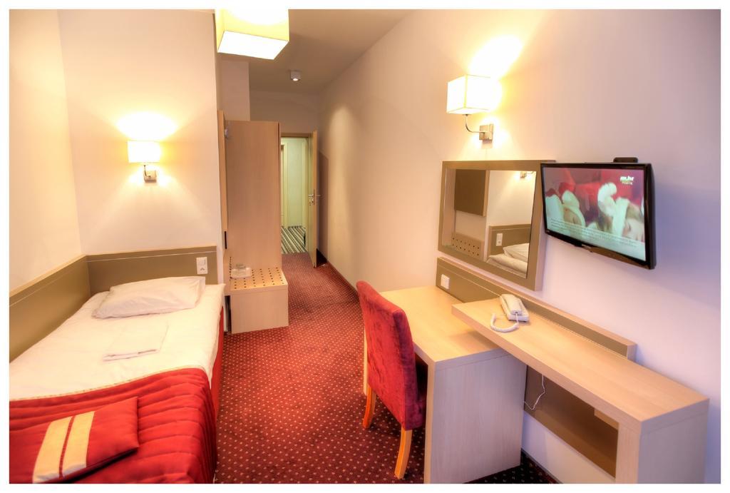 Arche Hotel Siedlce Εξωτερικό φωτογραφία