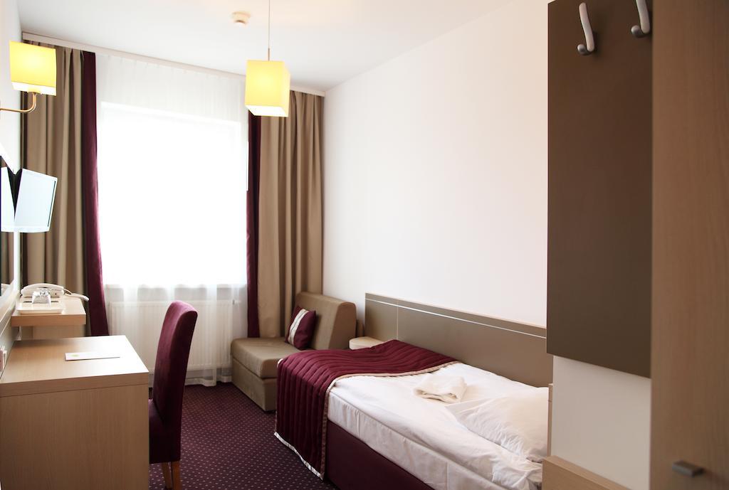Arche Hotel Siedlce Δωμάτιο φωτογραφία